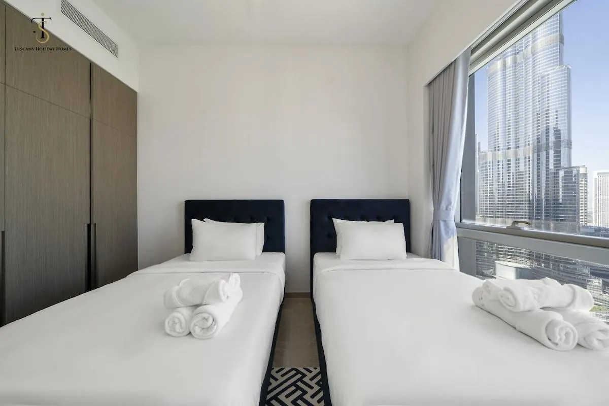 Secluded Fountain View 2Br Grande - Downtown Apartment Dubai